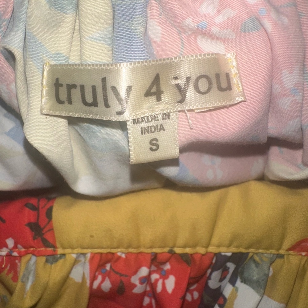 Truly 4 You Patchwork Floral Skirt Size Small Elastic Waist Bohemian - Picture 3 of 6
